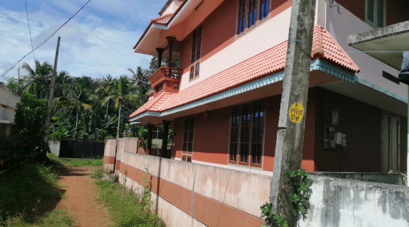 5baf6419-d016-4a51-bb5f-d01a62cfdf8b