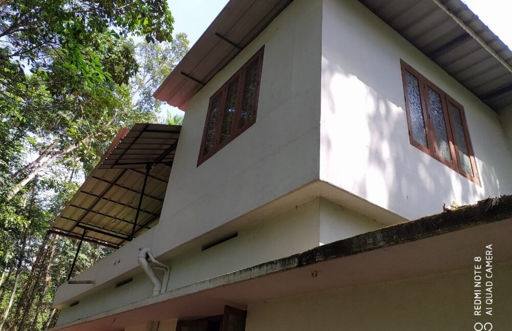 5b09726c-69a9-4dcb-b293-48de39c4b13d