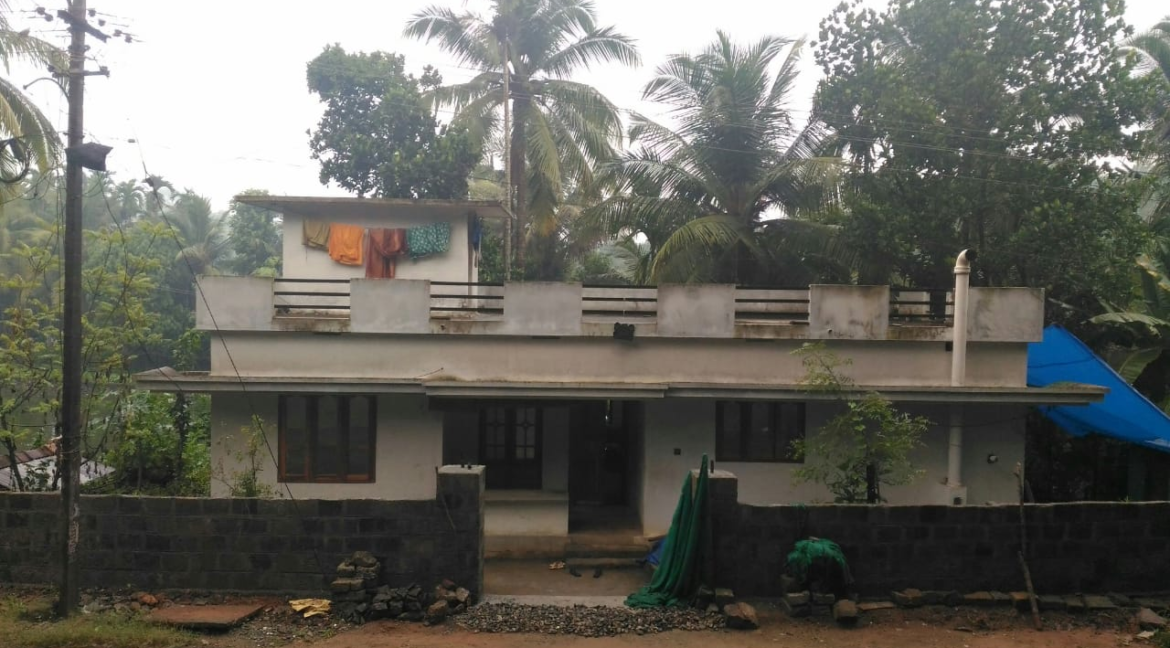 e5652d64-bc3b-443e-ad47-aaeb7070d7c3-_1_